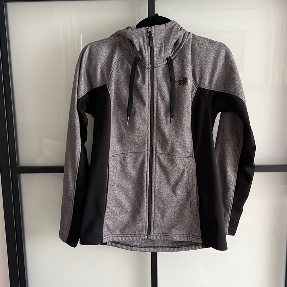 The north face zip up hoodie
